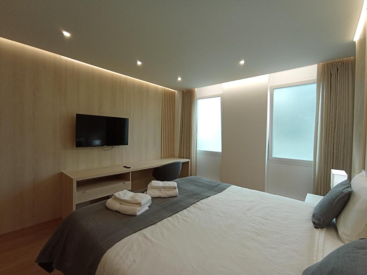 715 Gale Apartment Wi-Fi, Estacionamento Порто Екстериор снимка